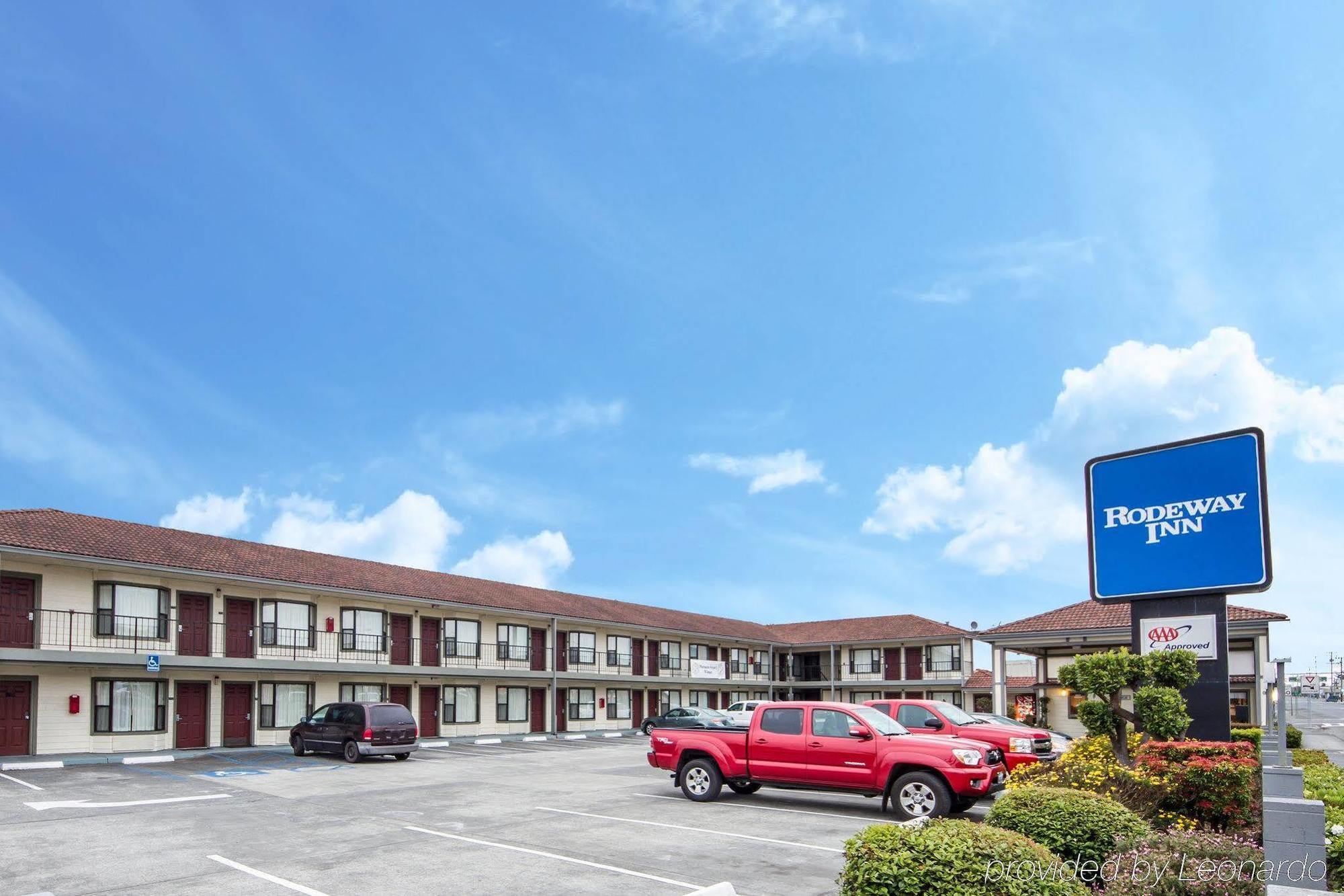 Sea Drift Inn Юрика Экстерьер фото